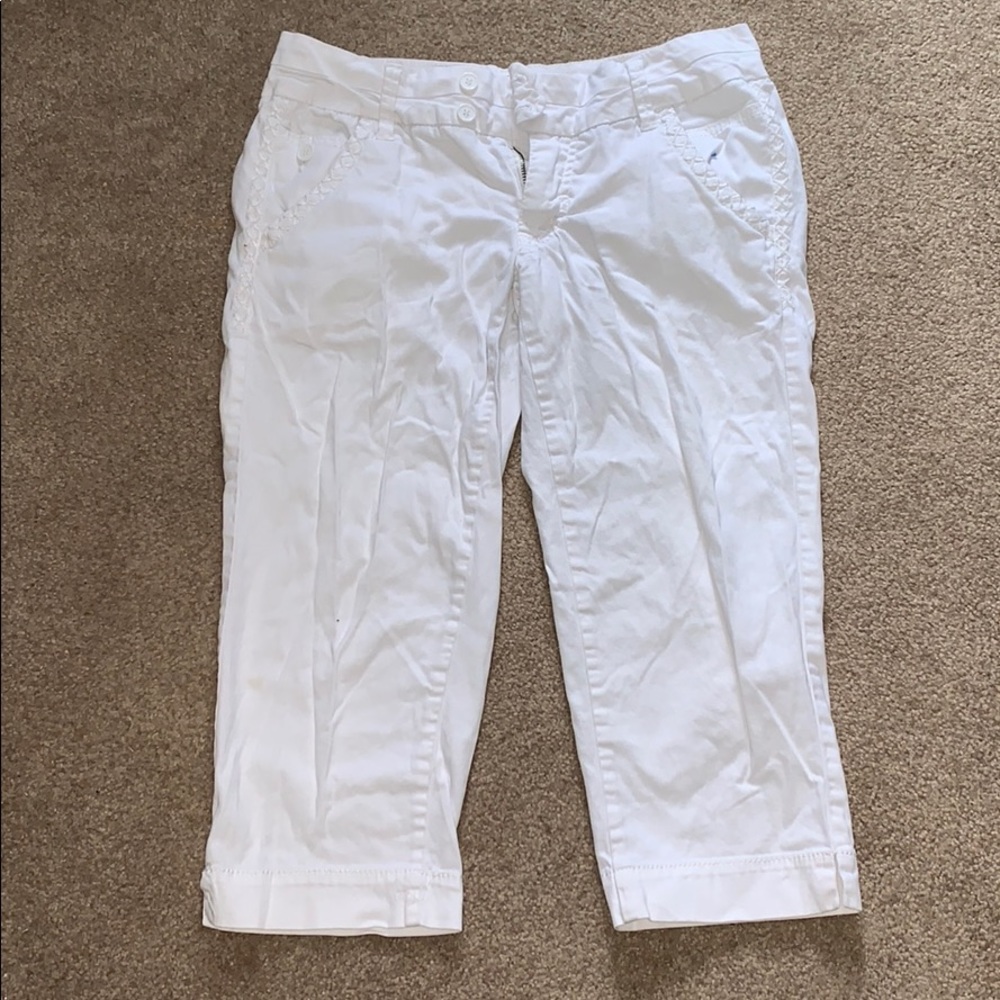 White capris